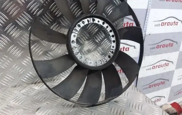 Volkswagen PASSAT B5 Fan impeller 0581301B