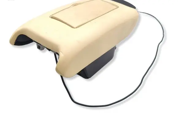 Maserati Quattroporte Armrest 18397 80007900