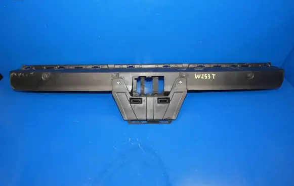 Mercedes-Benz GLC X253 C253 Rear bumper mounting bracket A2538851165 15792