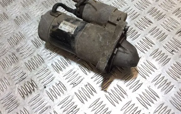 Opel Insignia A Starter motor 55353857