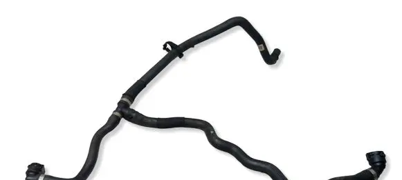 Mini Cooper Countryman R60 Engine coolant pipe/hose 13876010