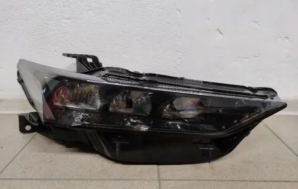 Citroen DS4 Headlight/headlamp 984899708000