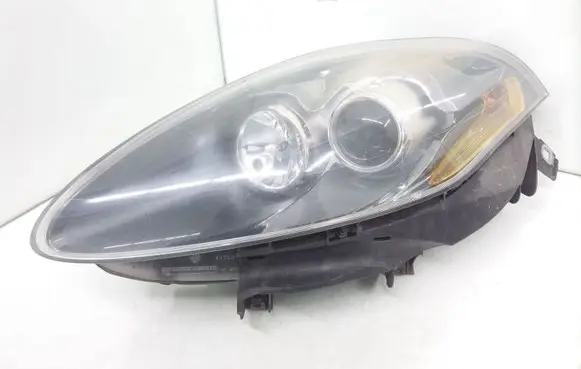 Fiat Croma Headlight/headlamp 51824216 D1S