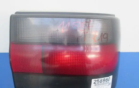 Renault 19 Rear/tail lights