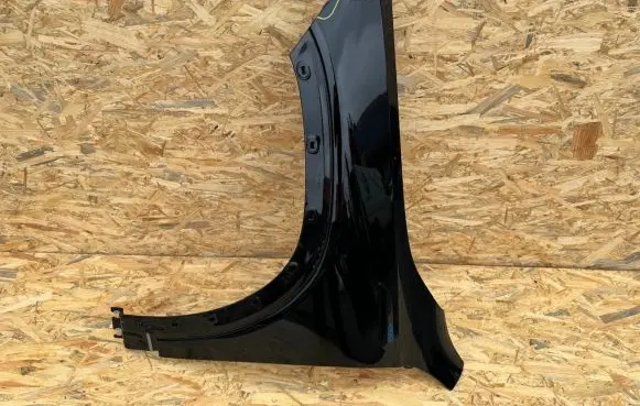Mercedes-Benz EQB Fender A2438810100