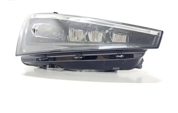 Skoda Scala Headlight/headlamp 657941016A 90176079