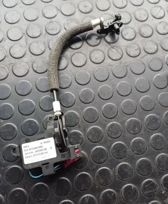 BMW 3 E90 E91 Curtain motor 8972002399 897200239902