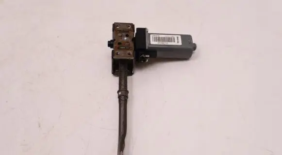 Jeep Grand Cherokee Seat adjustment motor 960562-105
