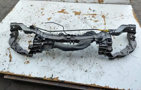 Ford Focus Radiator support slam panel 