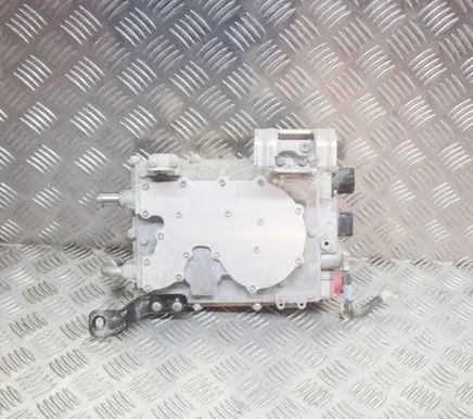 Tesla Model S Other devices 102867400B 102866400E