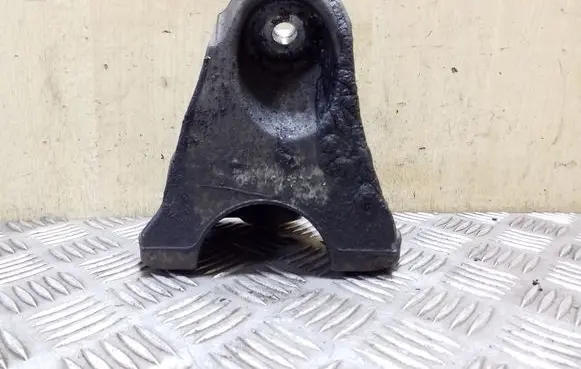 Audi Q7 4L Engine mounting bracket 7L6199307