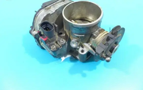 Audi A4 S4 B5 8D Throttle body valve 058133063F IMPRK1219396