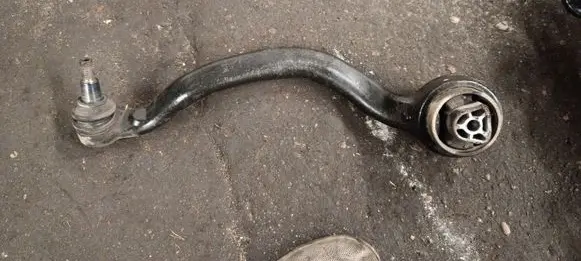 BMW X5 F15 Front lower control arm/wishbone 15V24