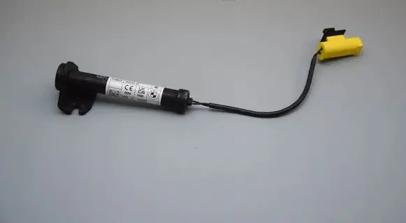BMW 5 G60 G61 Bonnet Pedestrian Airbag Actuator 9464341