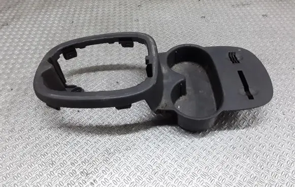 Opel Corsa D Cup holder front 13205816