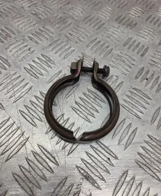 BMW 5 E60 E61 Muffler pipe connector clamp 7796718