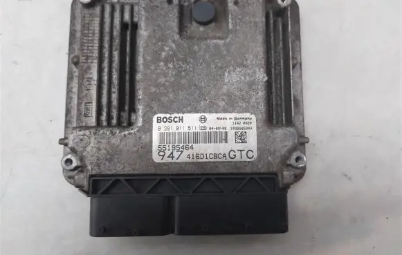 Alfa Romeo GT Engine control unit/module 55195464
