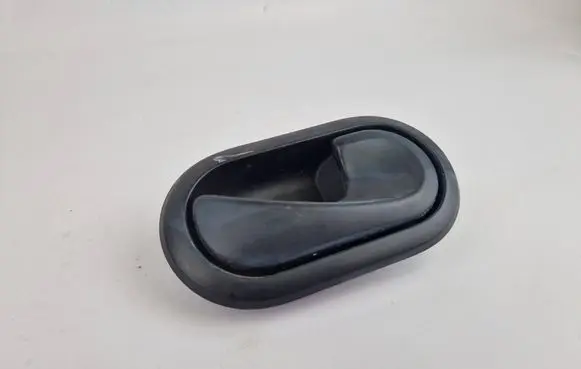 Dacia Sandero Front door interior handle 8200733847