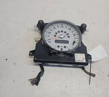 Mini One - Cooper R50 - 53 Speedometer (instrument cluster) 62116924908