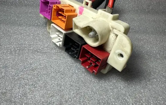 Audi A6 S6 C6 4F Fuse box set 4F1937545