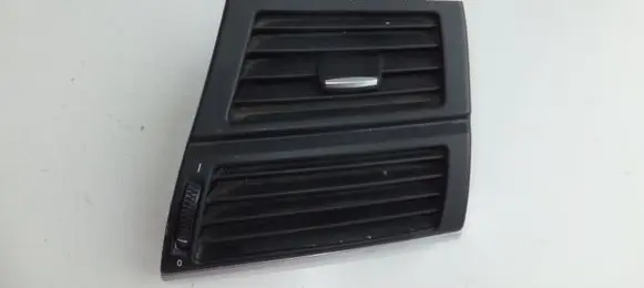 BMW X5 E70 Dashboard side air vent grill/cover trim 7161804