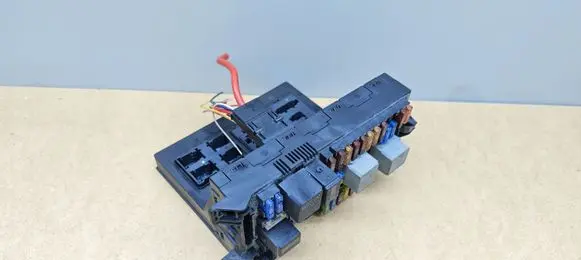 Mercedes-Benz E W211 Fuse module 2115459001