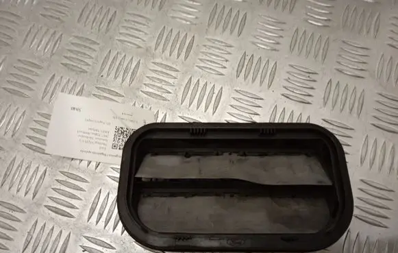 Ford Mustang VI Trunk grilles 3C3A54280B62