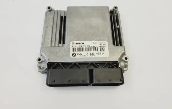 BMW 1 E81 E87 Engine control unit/module 0281014573
