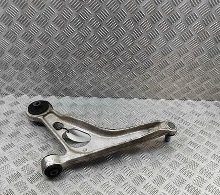 Nissan Qashqai J12 Front lower control arm/wishbone 545006UA0A