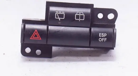 Chrysler 300 - 300C Hazard light switch D6261