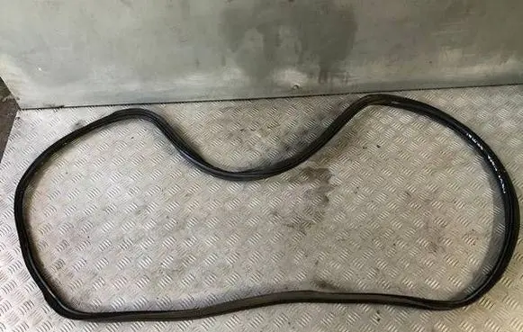Audi A6 S6 C7 4G Trunk rubber seal (body) 4G9827705A