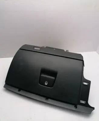 Volvo V50 Glove box 8626141 09491937