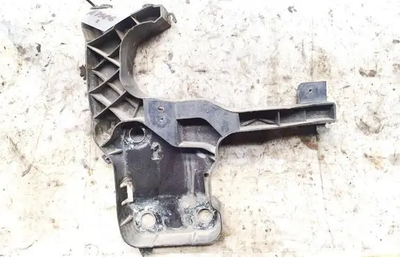 Renault Scenic II - Grand scenic II Front bumper mounting bracket 8200137495 43194
