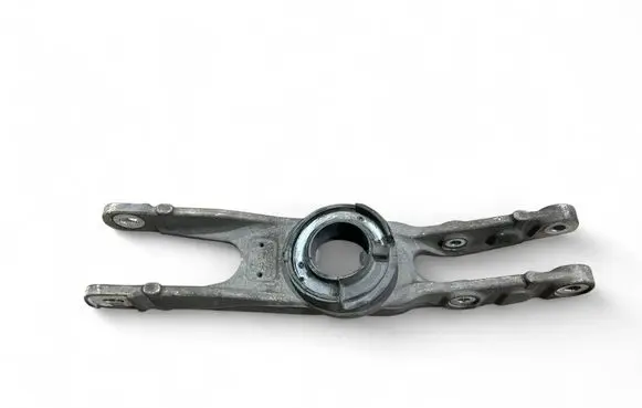Rear upper control arm/wishbone