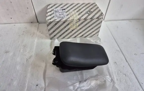 Alfa Romeo Spider Armrest 156027075