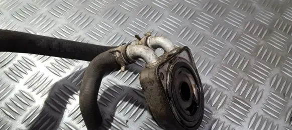 Engine oil radiator