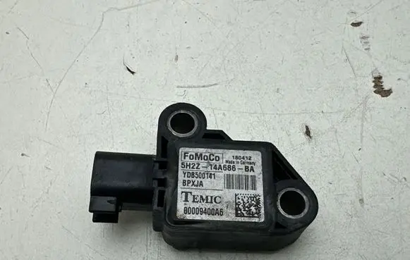 Land Rover Discovery 4 - LR4 Airbag deployment crash/impact sensor 5H2Z14A686BA