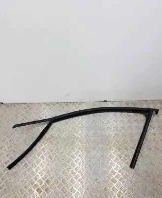 Skoda Scala Rubber seal front door window/glass 657837431A