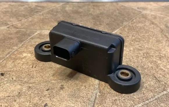 ESP acceleration yaw rate sensor