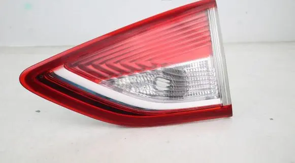 Ford Escape Tailgate rear/tail lights CJ5413A602A CJ5413A602