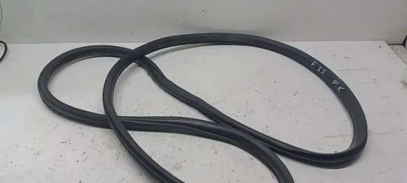 BMW X3 F25 Front door rubber seal 7396553