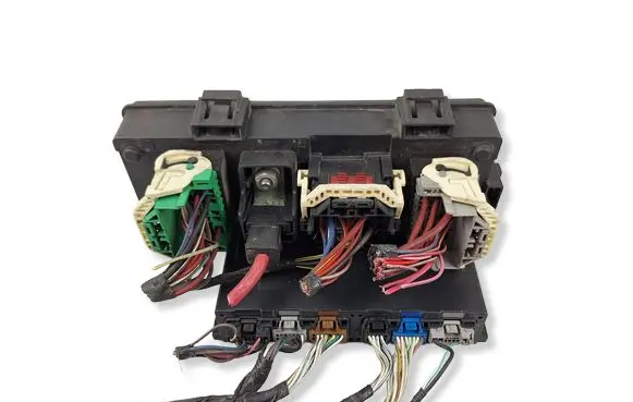 Dodge Avenger Fuse box set P04692168AJ