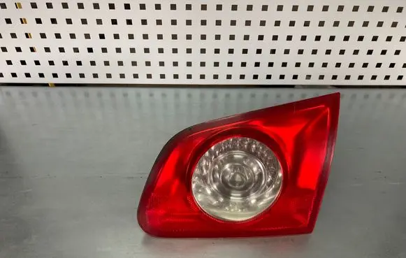 Volkswagen PASSAT B6 Tailgate rear/tail lights 3C9945094