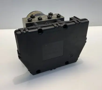 Mercedes-Benz C W203 ABS Pump A2035451632 2035451632