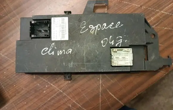 Renault Espace - Grand espace IV Climate control unit 8200029726 8200029726b
