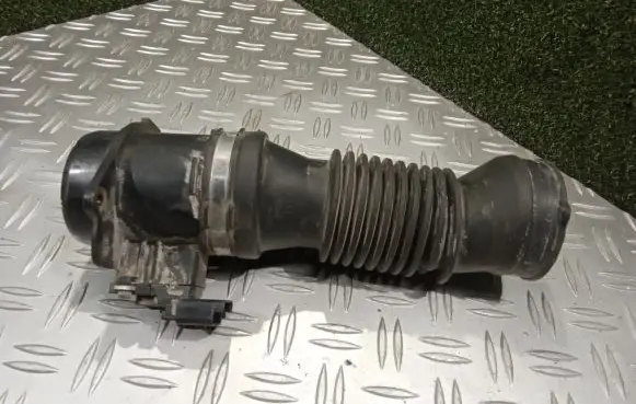 Toyota Proace Turbo air intake inlet pipe/hose 9674127880