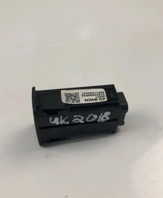 Lexus RX 330 - 350 - 400H Other control units/modules 37850M68P00