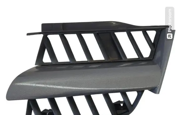 Mitsubishi Outlander Front bumper upper radiator grill MN175977 MN133229