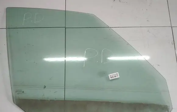 Citroen C4 Grand Picasso Front door window glass four-door AS2
