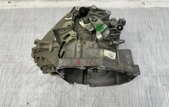 Fiat 500X Manual 5 speed gearbox 55236747